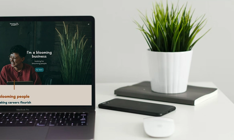 Tips for Navigating the Job Search as a Junior Tech Professional Tips for Navigating the Job Search as a Junior Tech Professional